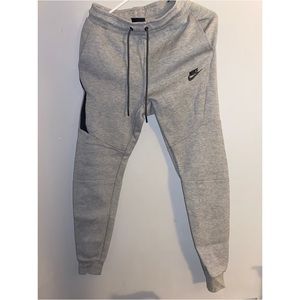 Nike Sportswear Tech Fleece